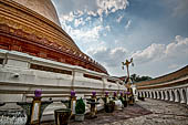 Thailand, curving cloister at Phra Pathom Chedi, the nation's largest pagoda in Nakorn Pathom. 